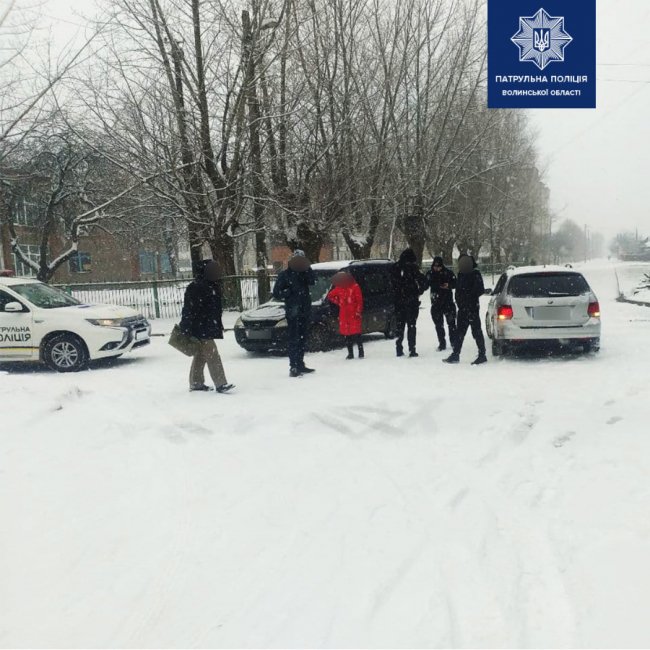 На Волині через снігопад сталося декілька ДТП. ФОТО