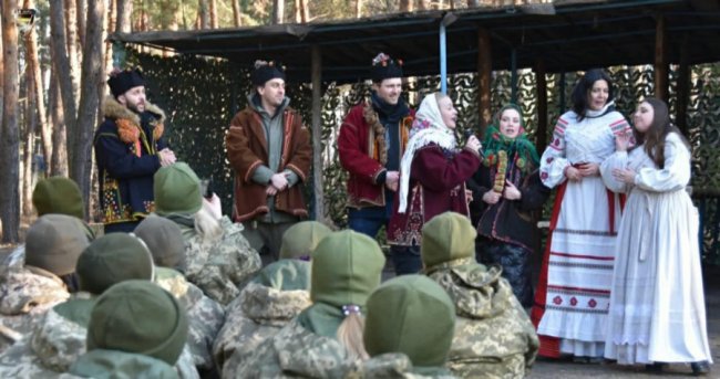 Жінок-військовослужбовців з волинської бригади  вітали зі святом 8 Березня. ФОТО