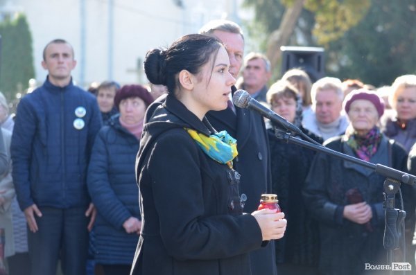 У Луцьку відкрили оновлений фотостенд пам'яті загиблих волинян. ФОТО