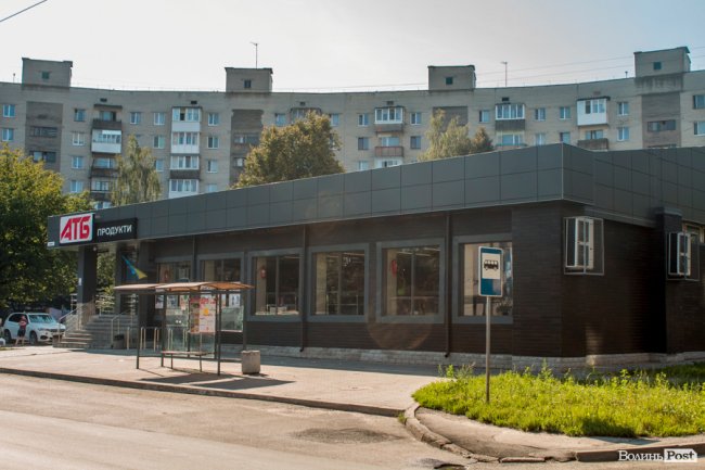 «Хто живе на ЛПЗ, тому у житті везе»: день на луцькому районі контрастів. ФОТО