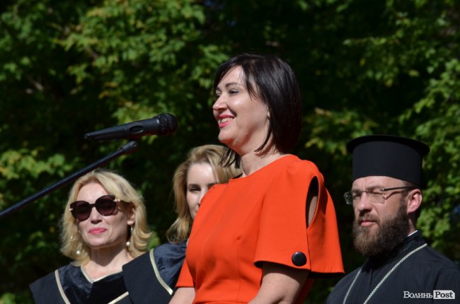  Як у луцькому «політесі» вітали першокурсників. ФОТОРЕПОРТАЖ