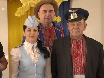 Вранці – у поле, ввечері – на сцену: історія аматорського театру на Волині. ВІДЕО