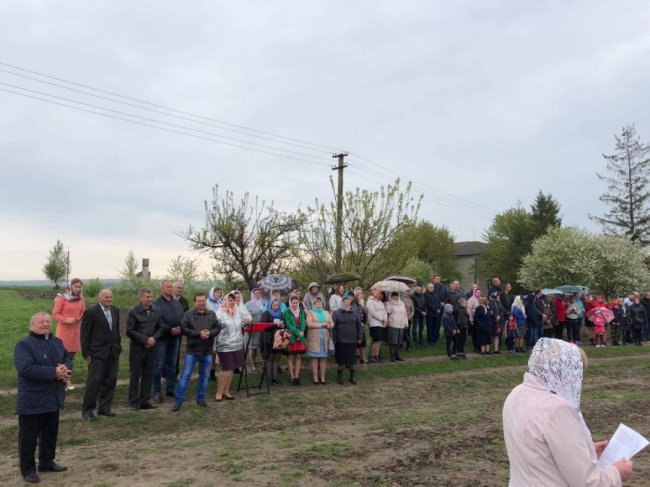 У селі на Волині освятили місце для побудови храму