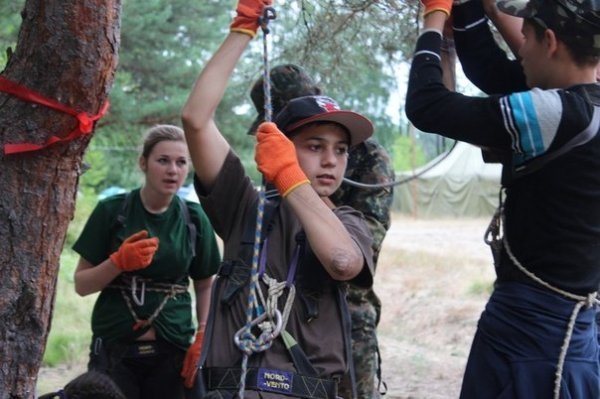 Як православних Волині вчили стрільбі, карате та протистояти сектам. ФОТО