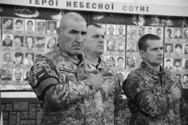 У Луцькій громаді провели в останню дорогу Героїв Валерія Семенюка та Анатолія Мерчука. ФОТО