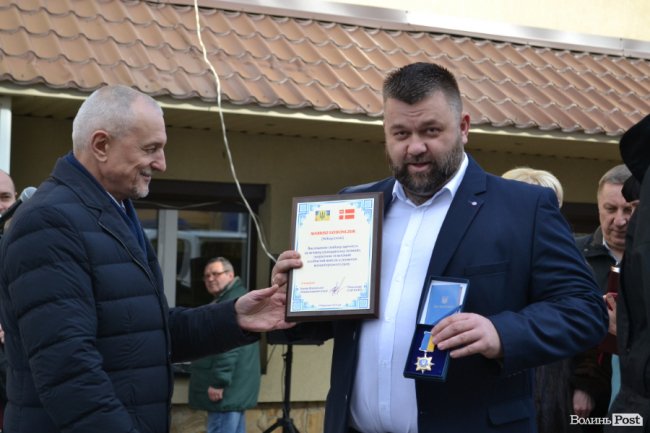 Психологічна допомога на колесах: луцькому центру для атовців купили автомобіль. ФОТО