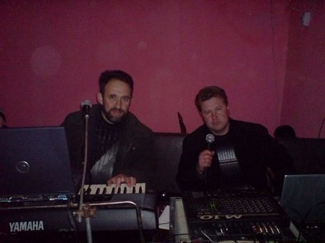 Констанкевич в облраді замінить весільний музикант? ФОТО