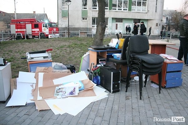 Пожежа в центрі Луцька. ФОТОРЕПОРТАЖ