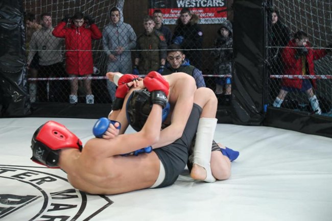 У Луцьку – масштабний чемпіонат зі змішаних єдиноборств ММА. ФОТО