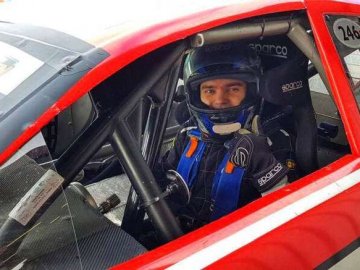 З якою швидкістю їздить по Луцьку чемпіон України з автоперегонів