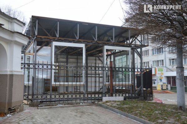 Священики пояснили скандальне будівництво біля собору в центрі Луцька