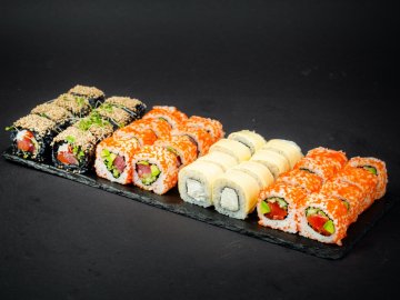 Японська кухня: чому суші це смачно та корисно*