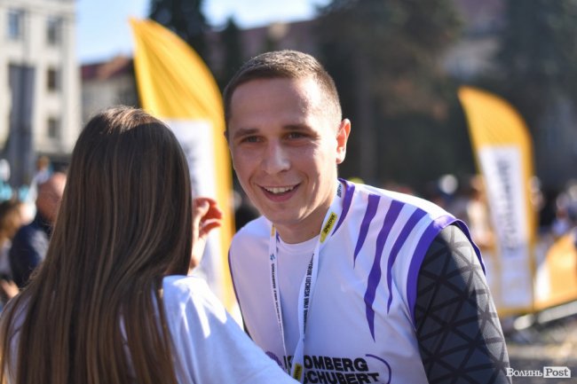«Бойовий» настрій і віра в себе: як команда «КроШу» підкорювала шостий «Дмитрук Лучеськ Півмарафон». ФОТО*