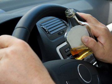 Волинянин «влетів» на 10 000 гривень штрафу і рік не зможе кермувати через п'яне водіння