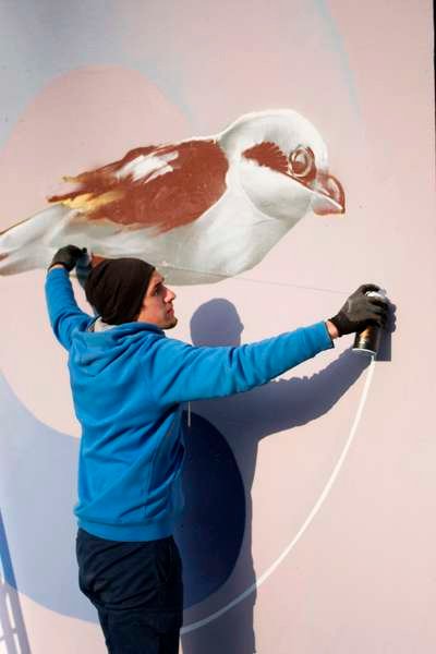 У луцькому «Сіті Парку» львів'янин створив нову експозицію вуличного мистецтва. ФОТО