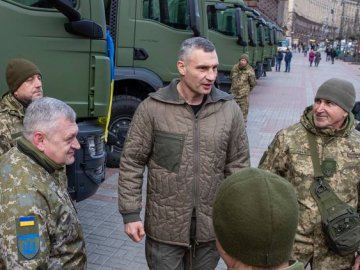 «Фронт у нас один – там, де б’ються наші захисники!» – Кличко закликав не розпалювати ворожнечу всередині країни