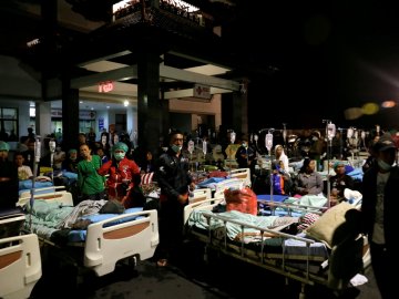 Землетруси в Індонезії: загинули майже 100 людей. ВІДЕО