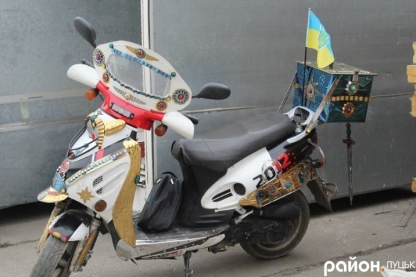 У Луцьку з’явився Дарт Вейдер. ФОТО