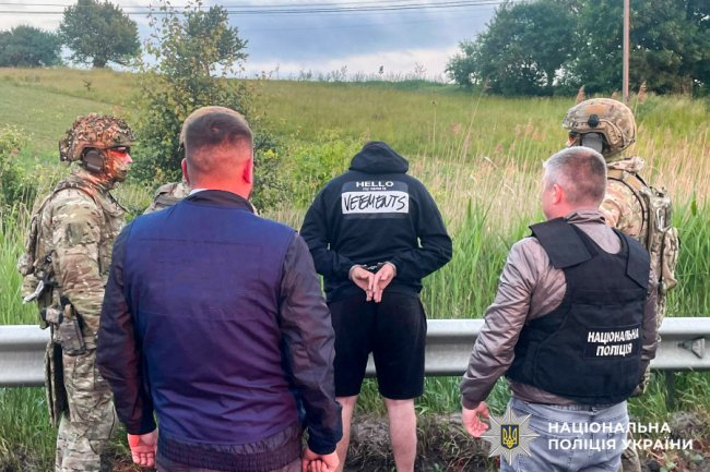 Організовували «зустрічі» у Рівному та Луцьку: поліцейські затримали групу сутенерів