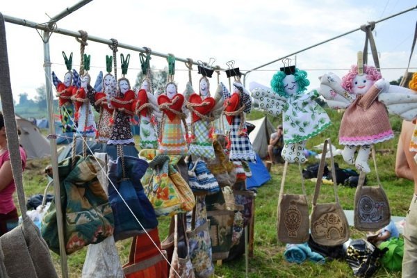 На дебютному «Франко-фесті» зібрались десятки тисяч людей та три луцькі гурти. ФОТО