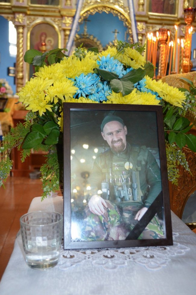 Йдучи на останнє завдання, обмінялися годинниками: спогади про двох загиблих Героїв з Волині, які здружилися на війні