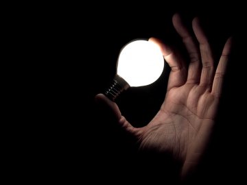 Де на Волині та у Луцьку не буде світла 8 серпня