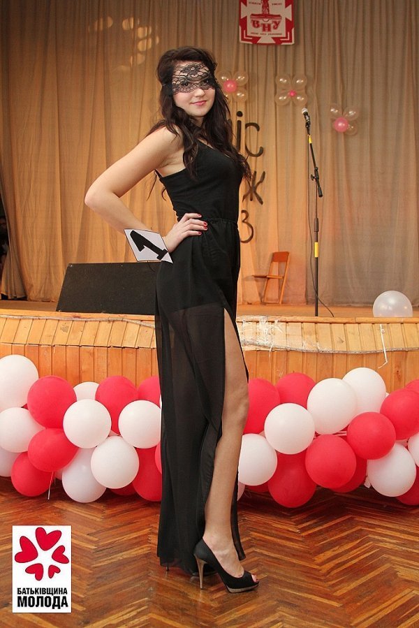 У Луцьку обирали найкрасивіших студенток. ФОТО