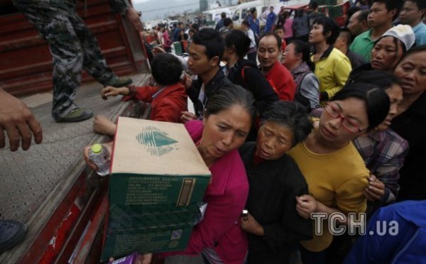 Китай очухується від землетрусів. ФОТО