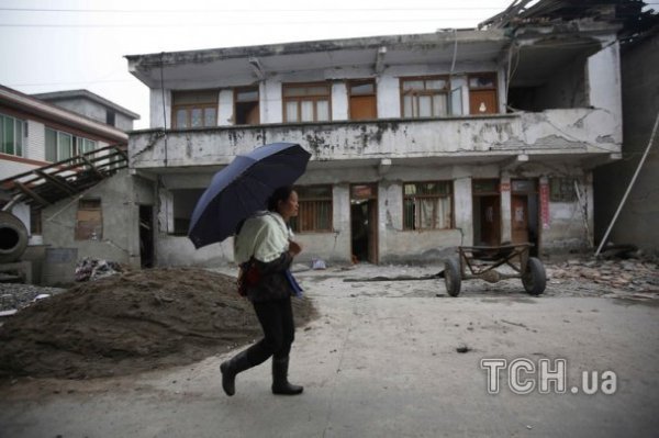 Китай очухується від землетрусів. ФОТО