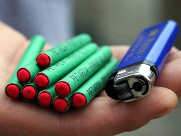 На Харківщині дитині петардою відірвало два пальці