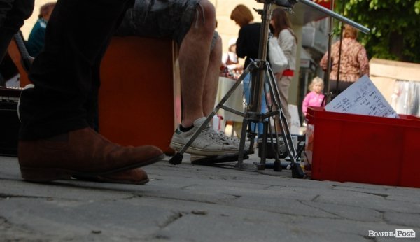 Неформальні екскурсії, музичні вулиці, історія просто неба: Луцьк заманює туристів