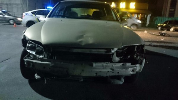 У Володимирі автомобіль не проїхав крізь стовп. ФОТО