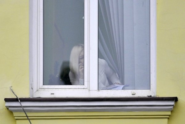 «Сидячий» пікет під прокуратурою Волині. ФОТО