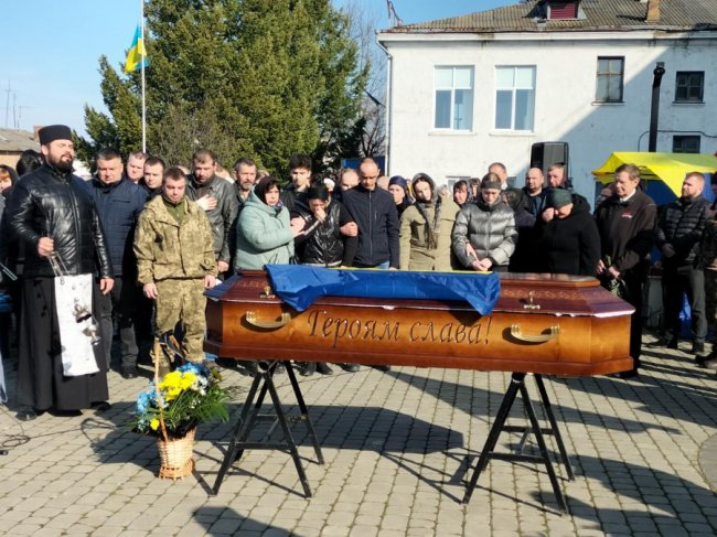 Волиняни провели в останню путь Героя Олександра Ханова