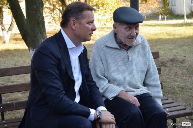 «Ми витрусимо з держави гроші для пенсіонерів та ветеранів», – Олег Ляшко у Луцьку*