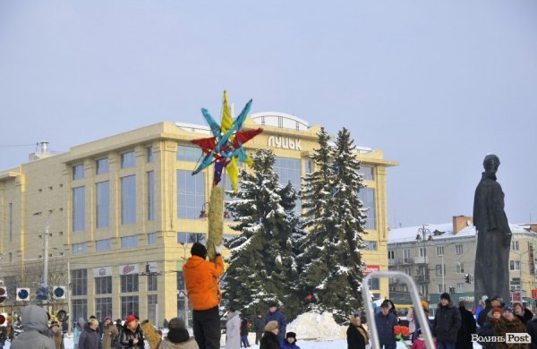 «Різдво у Луцьку»: камерний оркестр, «ФлайzZa» та 50 колективів