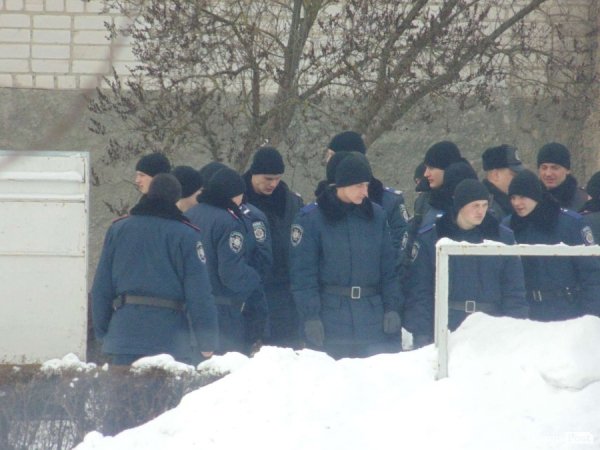 Як окуні в банці: блокадна військова частина зсередини. ФОТО