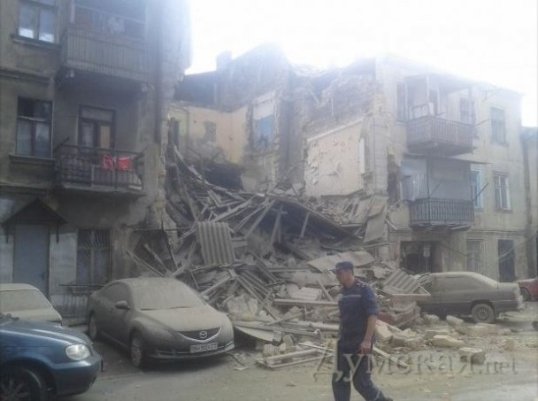 В Одесі обвалився будинок. ФОТО. ВІДЕО