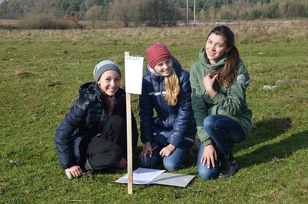 На Волині діти садили дерева. ФОТО