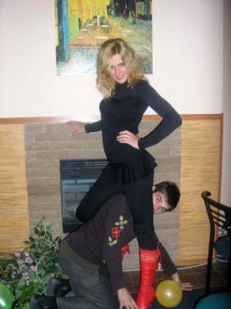 Комсомолка-активістка з Луганська полюбляє публікувати відверті фото