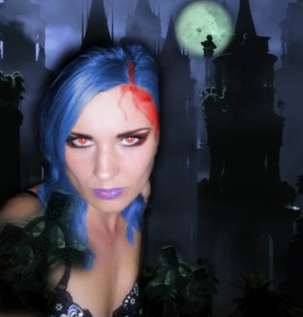 Комсомолка-активістка з Луганська полюбляє публікувати відверті фото