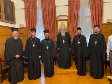 Делегація викладачів Волинської духовної академії зустрілася із Предстоятелем Грецької Церкви
