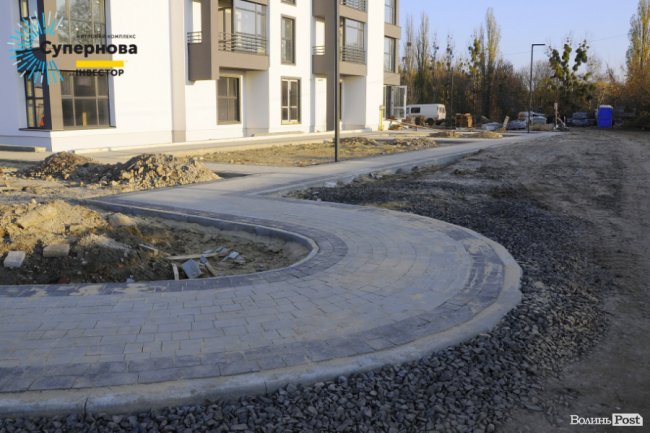 Звіт з будівництва ЖК «Супернова»: у четвертому будинку встановлюють вікна*