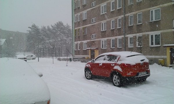 Польщу замело снігом. ФОТО. ВІДЕО
