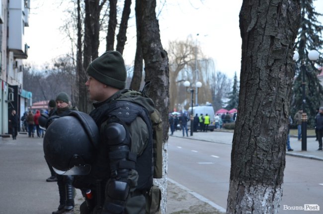 Повстанські пісні, зізнання в любові і до чого тут ва(Зе)лін: як на Волинь Порошенко приїздив. ФОТОРЕПОРТАЖ