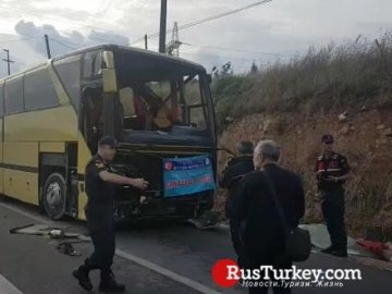 Жахлива аварія у Туреччині: 4 загиблих та 49 постраждалих
