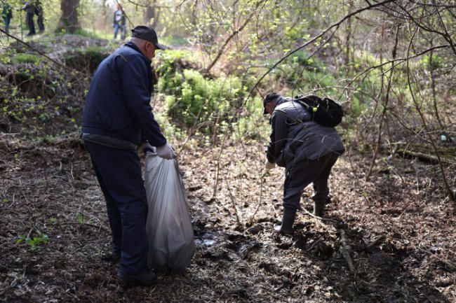 У Луцьку до прибирання долучилось понад 1500 людей. ФОТО, ВІДЕО