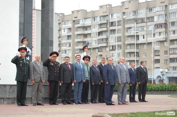 У День Прапора губернатор Волині говорив про місце України в Європі. ФОТО
