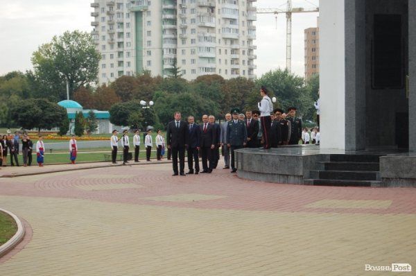 У День Прапора губернатор Волині говорив про місце України в Європі. ФОТО