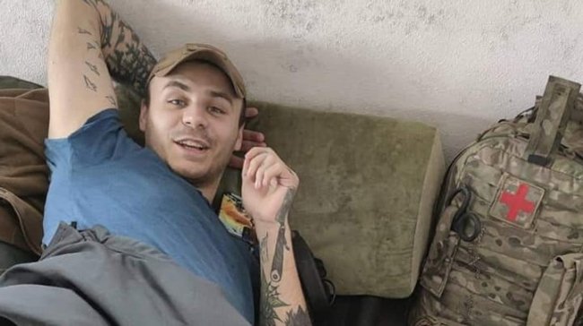 Через стрес виник «рак»: багатодітна лучанка понад рік чекає з полону сина. ФОТО